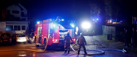 Vatrogasci, ilustracija