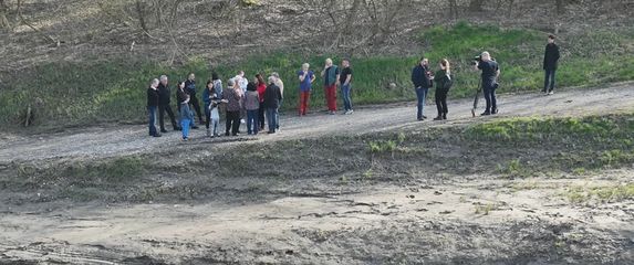 Desni Dubrovčak - 1