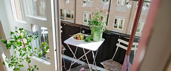 Ideje kako urediti mali balkon - 5