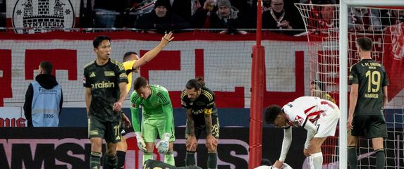 Igor Matanović na travnjaku