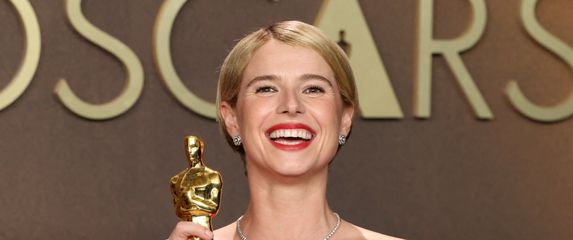 Jessie Buckley na 98. dodjeli Oscara