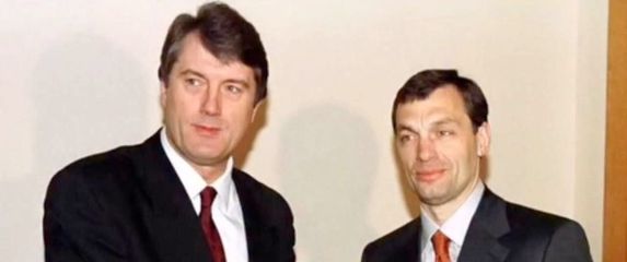 Viktor Juščenko i Viktor Orban snimljeni 1999.
