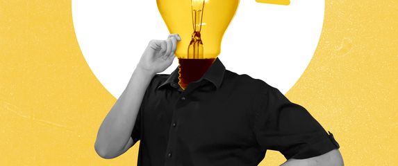 Kako se piše: na pamet ili napamet