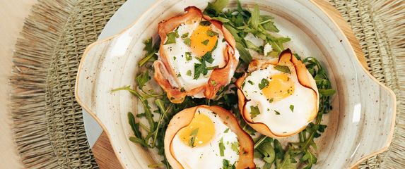 Košarice od šunke sa sirom i jajem - 11