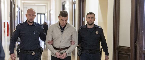 Osijek: Započelo je ponovljeno suđenje Marku Smažilu za ubojstvo studentice Mihaele Berak - 3