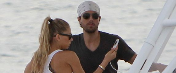 Enrique Iglesias i Anna Kournikova - 1