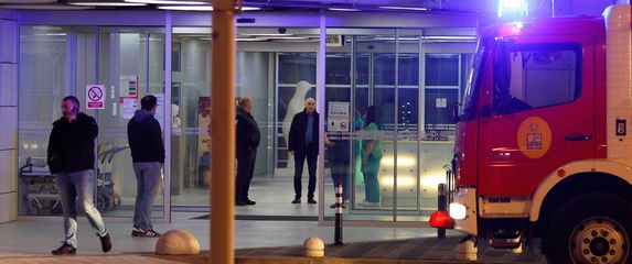 Požar u splitskom KBC-u - 1