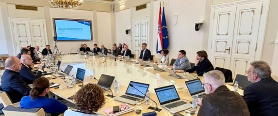 Sjednica užeg kabineta Vlade