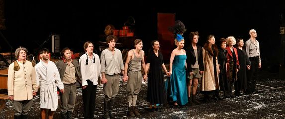 Premijera predstave LOGOR / GOLGOTA - 9