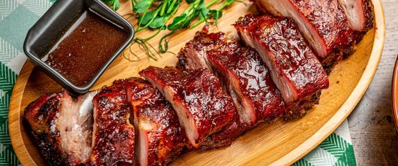 Pečena svinjska rebra