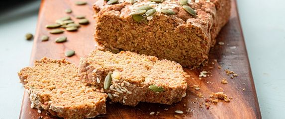 Kruh od crvene leće