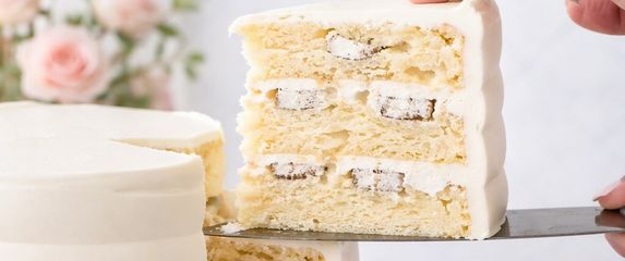 Torta s cheesecake kremom i Oreo keksima