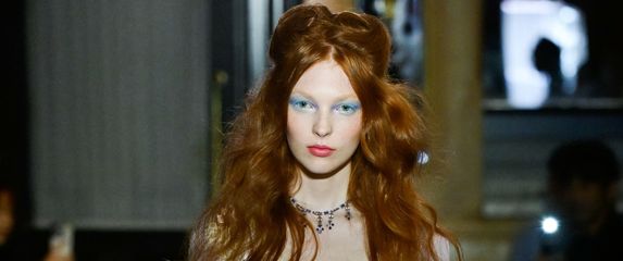 Vraćaju se plava sjenila za oči