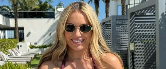 Danielle Collins - 6