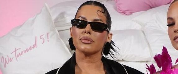 Seka Aleksić, Sara Jovanović