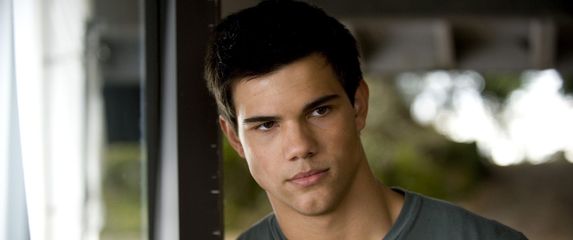 Taylor Lautner - 6