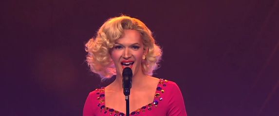 Lovro Juraga kao Tajči