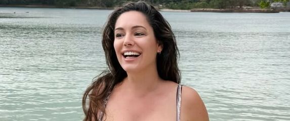 Kelly Brook - 6