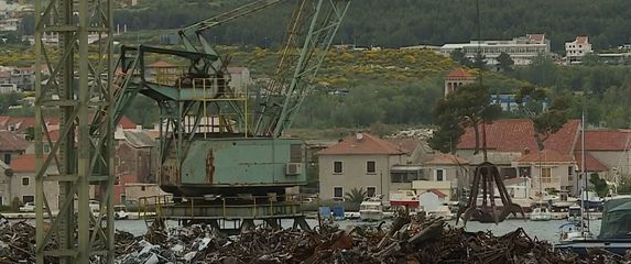 Pretovar u mjestu Vranjic - 1