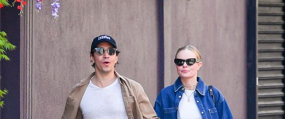 Justin Long i Kate Bosworth - 1