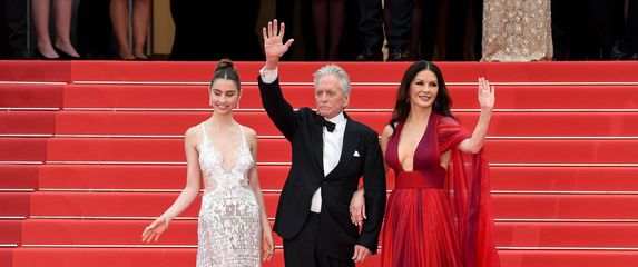Catherine Zeta-Jones, Michael Douglas i kći Carys Zeta Douglas - 5