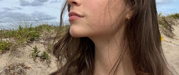 Carys Zeta Douglas - 1