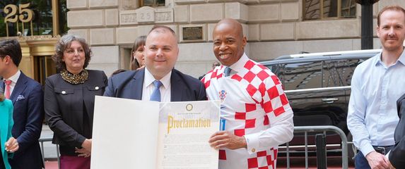 Gradonačelnik New Yorka u hrvatskom dresu - 1