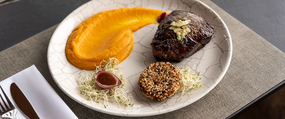 Beefsteak iz restorana Galbiani