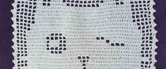 Tabletić s likom mačka Stipe