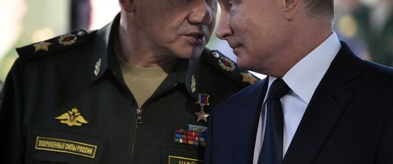 Vladimir Putin i Sergej Šojgu