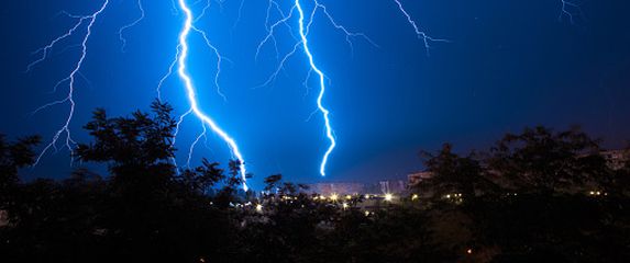 Grmljavina, ilustracija - 11