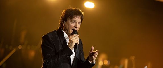 Zdravko Čolić - 6