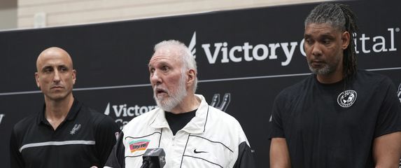 Manu Ginobili, Gregg Popovich, Tim Duncan