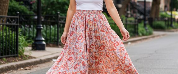 Maksi suknje su omiljeni dodatak proljetoj garderobi