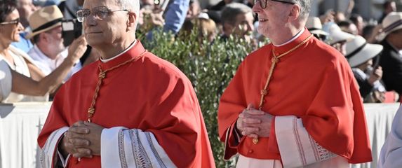 Robert Francis Prevost, američki kardinal i novi papa Lav XIV. - 1