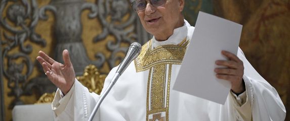 Papa Lav XIV.