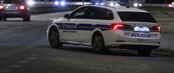 Prestretač na autocesti