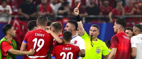 Istvan Kovacs na utakmici Češke i Turske