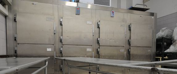 Mrtvačnica, ilustracija