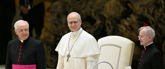 Papa Lav XIV.