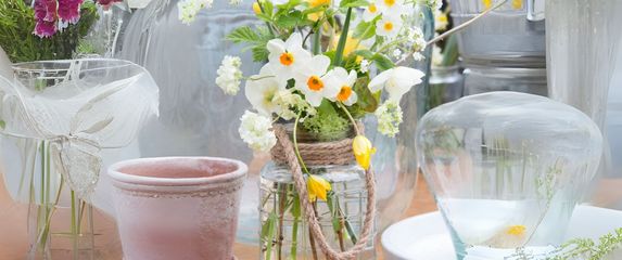 Cvijeće u staklenki