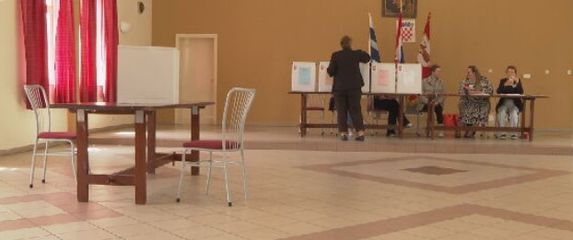 U nekim općinama i gradovima na izborima samo jedan kandidat