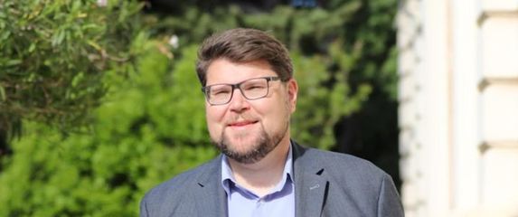 Peđa Grbin s obitelji - 4