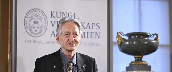 Geoffrey Hinton