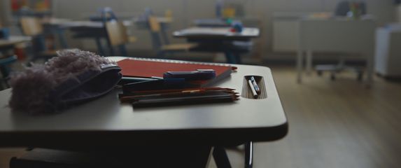 Presuda zbog neopravdanih sati