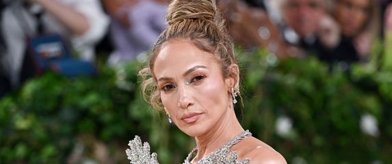Jennifer Lopez