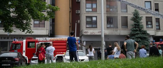 Požar stana u Španskom - 2