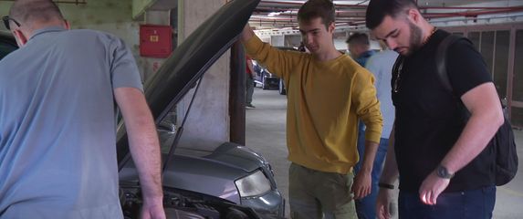 Prodaju se vozila u vlasništvu države