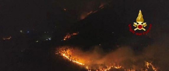Požar u Toskani