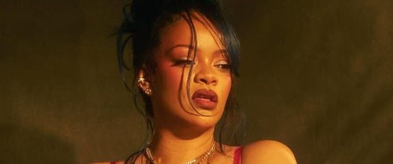 Rihanna - 2